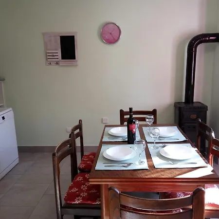 House In With Pool Near Valsaline * Pula