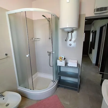 House In With Pool Near Valsaline Holiday home *