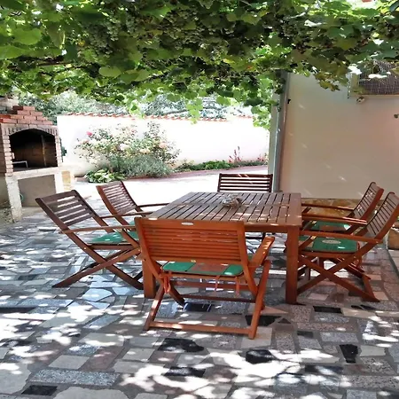 House In With Pool Near Valsaline *