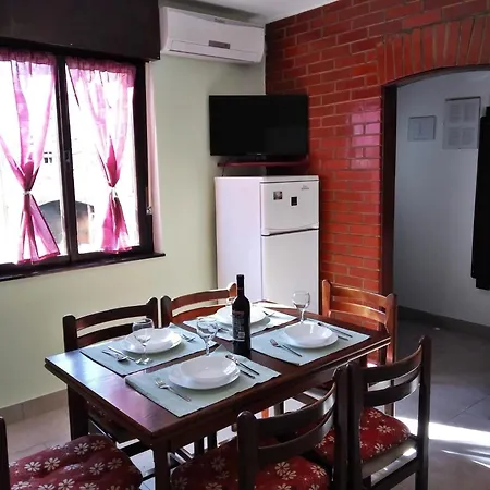 Holiday home House In With Pool Near Valsaline Pula